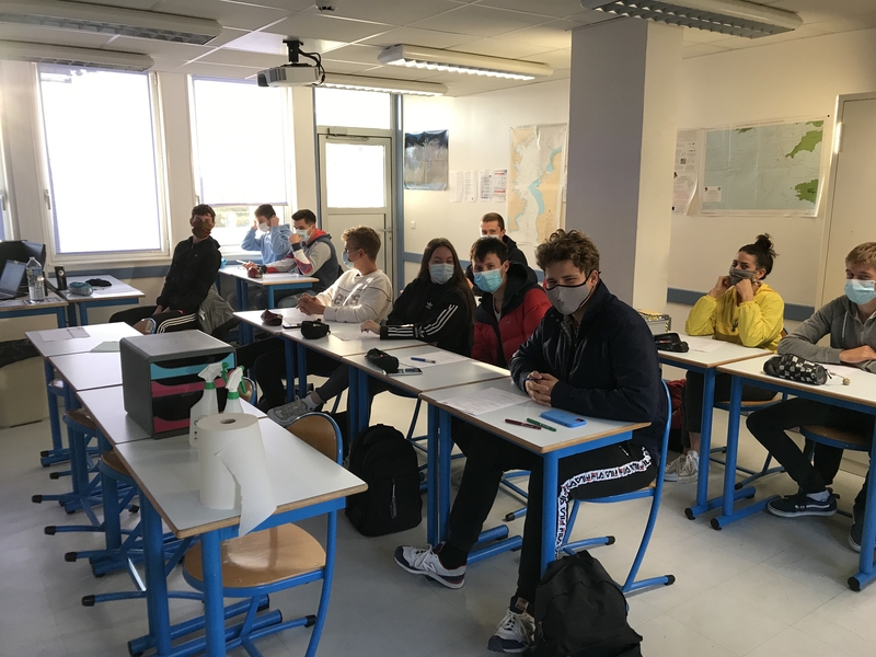 Intervention au lycée de l'Institut Maritime de Prévention (IMP)