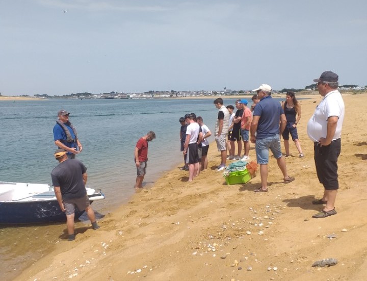 Initiation à la pêche aux lançons sur la Ria pour les lycéens