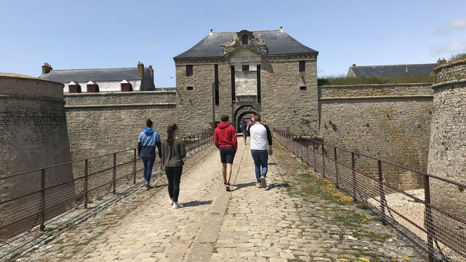 Révision du programme d’Histoire à Port Louis pour la classe de Seconde Cultures Marines