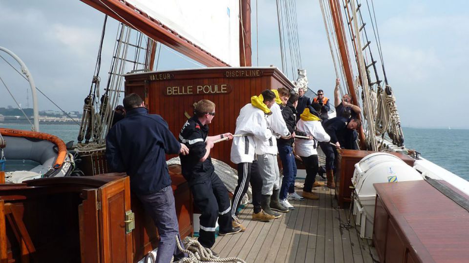 Embarquement à bord de la Belle Poule