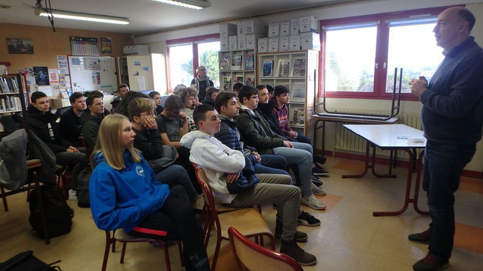 Jean Piel, un photographe à la rencontre des élèves du lycée maritime