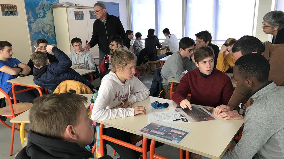 Un tribunal pas banal : la prévention routière s’invite au lycée