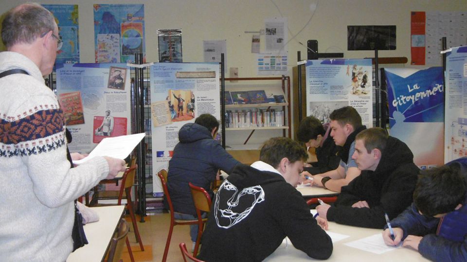 Exposition sur le thème de La citoyenneté au CDI